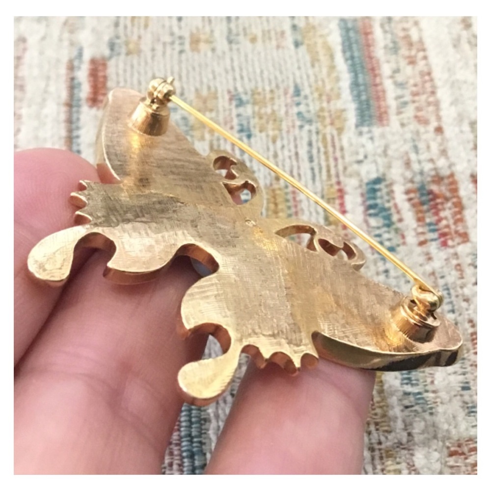 Beautiful Large 3 Tone Swirl Enamel Opal Cabochon Gold Butterfly Brooch - Picture 9 of 10